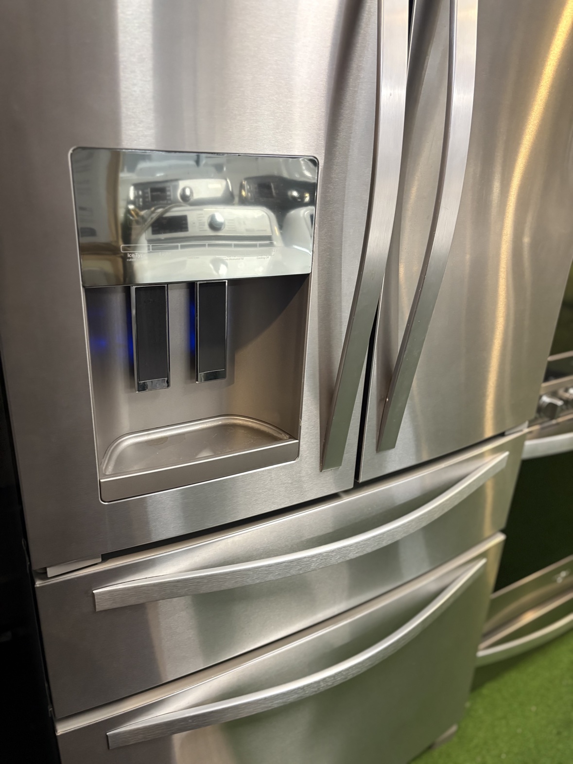 Whirlpool refrigerator door water and ice dispenser